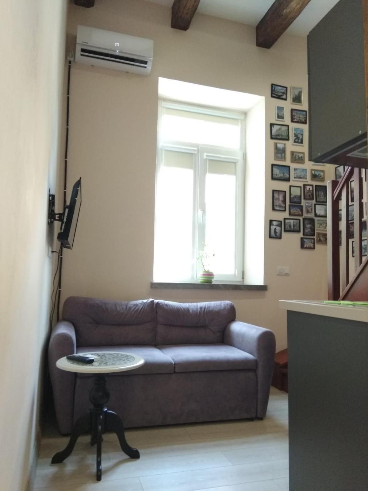 Chorni Vivtsy Διαμέρισμα Chernivtsi Εξωτερικό φωτογραφία